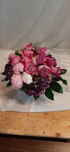 Florist «Urban Florist», reviews and photos, 5310 W 8th St, Los Angeles, CA 90036, USA