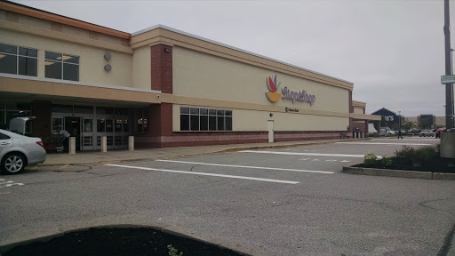 Grocery Store «Stop & Shop», reviews and photos, 575 Greenwich Ave, Warwick, RI 02886, USA