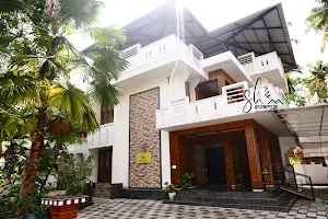 Swamys luxurious home stay image