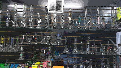 Tobacco Shop «Clock Town Smoke Shop/It Is Vapor Express», reviews and photos, 1039 High St, Auburn, CA 95603, USA
