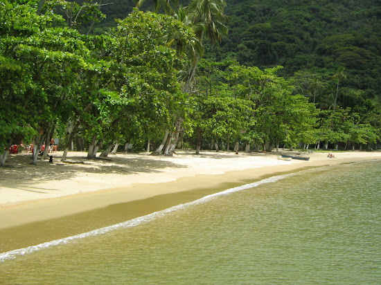 Praia de Mangues