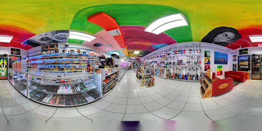 Tobacco Shop «Vape & Smoke Shop - Biscayne», reviews and photos, 2895 Biscayne Blvd, Miami, FL 33137, USA