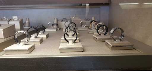 Jewelry Store «Jared The Galleria of Jewelry», reviews and photos, 195 Old Country Rd, Carle Place, NY 11514, USA