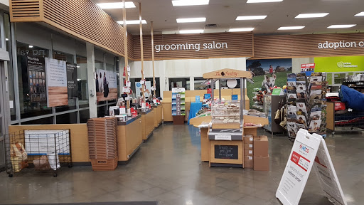 Pet Supply Store «Petco Animal Supplies», reviews and photos, 31419 Pacific Hwy S, Federal Way, WA 98003, USA