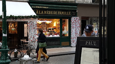 À la Mère de Famille à Paris