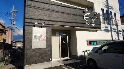 EsHairRoom