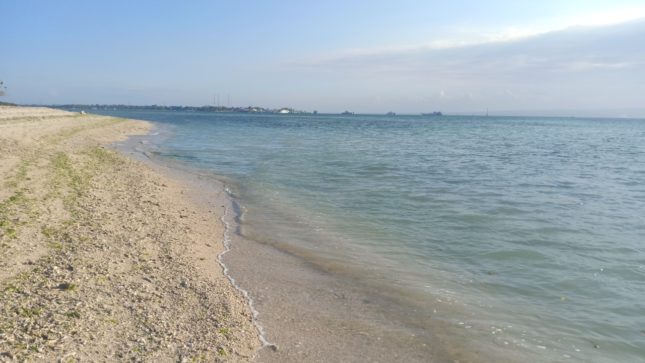 Prapat Agung Beach photo #9