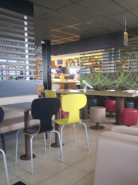 Atmosphère du Restauration rapide McDonald's à Saint-Pourçain-sur-Sioule - n°16