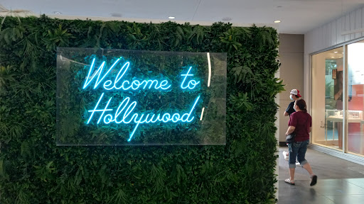 Bowling Alley «Lucky Strike Live», reviews and photos, 6801 Hollywood Blvd, Hollywood, CA 90028, USA