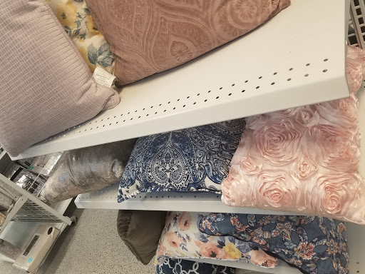 Clothing Store «Ross Dress for Less», reviews and photos, 8090 Mall Pkwy, Lithonia, GA 30038, USA