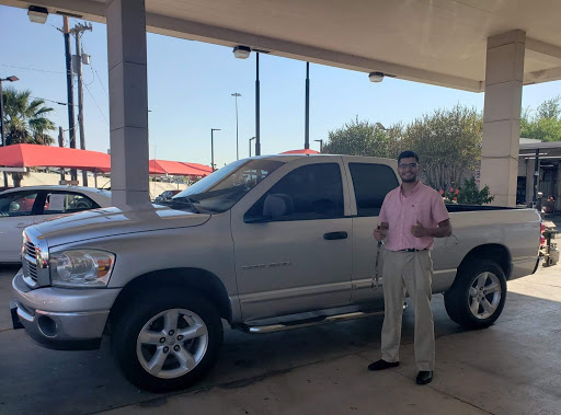 Used Car Dealer «Discount Auto Center», reviews and photos, 7203 NW Loop 410, San Antonio, TX 78245, USA