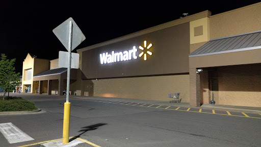 Department Store «Walmart Supercenter», reviews and photos, 3002 Stacy Allison Way, Woodburn, OR 97071, USA