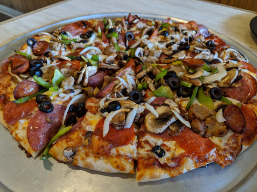 Pizza Restaurant «Round Table Pizza», reviews and photos, 18482 Prospect Rd, Saratoga, CA 95070, USA