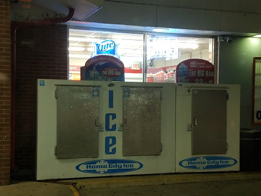 Convenience Store «Speedway», reviews and photos, 948 N Farnsworth Ave, Aurora, IL 60505, USA