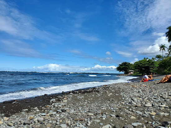 Honoli'i Beach