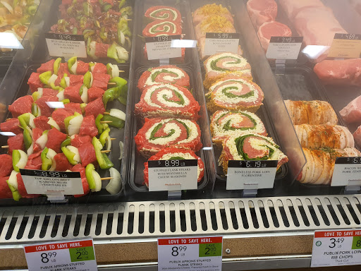 Supermarket «Publix Super Market at Naples Plaza», reviews and photos, 1981 Tamiami Trail N, Naples, FL 34102, USA