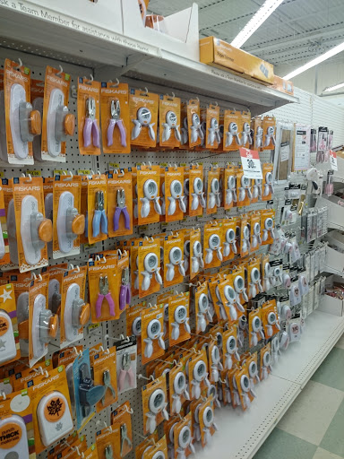 Fabric Store «Jo-Ann Fabrics and Crafts», reviews and photos, 2201 NW Barry Rd, Kansas City, MO 64154, USA