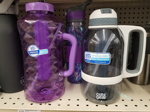 Discount Store «Big Lots», reviews and photos, 4628 W Diversey Ave, Chicago, IL 60639, USA