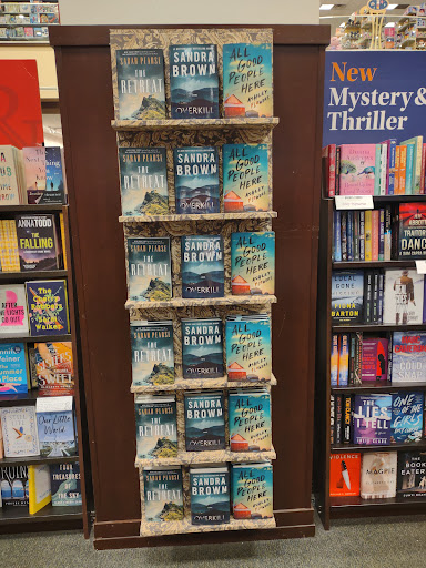 Book Store «Barnes & Noble», reviews and photos, 4015 Medina Rd, Akron, OH 44333, USA