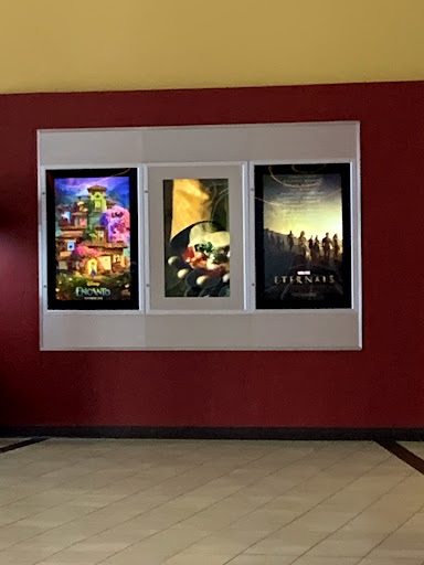 Movie Theater «Regal Cinemas Dickson City 14 & IMAX», reviews and photos, 3909 Commerce Blvd, Dickson City, PA 18519, USA