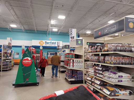 Pet Supply Store «PetSmart», reviews and photos, 5591 TN-153, Hixson, TN 37343, USA