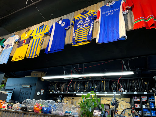 Bicycle Store «Cambridge Bicycle», reviews and photos, 259 Massachusetts Ave, Cambridge, MA 02139, USA