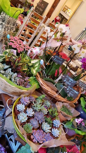 Consignment Shop «Old Bank Flowers Art and Marketplace», reviews and photos, 66 Main St, East Hampton, CT 06424, USA