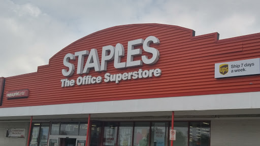 Staples, 7929 Eastern Ave, Baltimore, MD 21224, USA, 