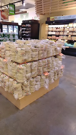 Supermarket «SuperFresh», reviews and photos, 95 Paterson St, New Brunswick, NJ 08901, USA