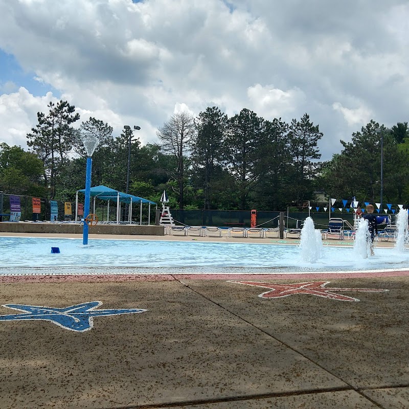Buhr Park Outdoor Pool
