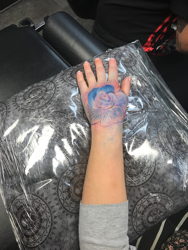 Tattoo Shop «Dermawerx Tattoo», reviews and photos, 9853 Silverdale Way NW STE 107, Silverdale, WA 98383, USA