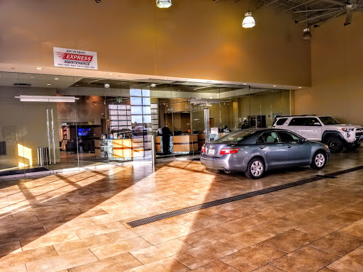 Toyota Dealer «Carlson Toyota», reviews and photos, 12880 Riverdale Dr NW, Coon Rapids, MN 55448, USA