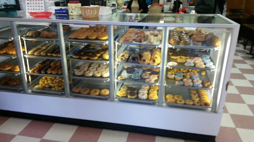 Donut Shop «Maple Leaf Donuts», reviews and photos, 1795 Scott Blvd, Santa Clara, CA 95050, USA