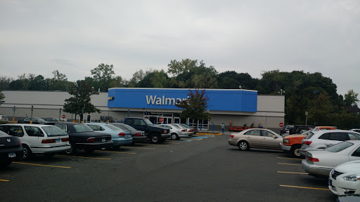 Discount Store «Walmart», reviews and photos, 120 Commercial Pkwy, Branford, CT 06405, USA