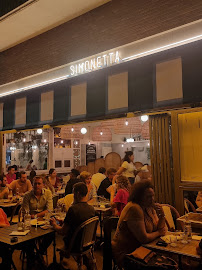 Atmosphère du Restaurant italien Simonetta à Paris - n°11