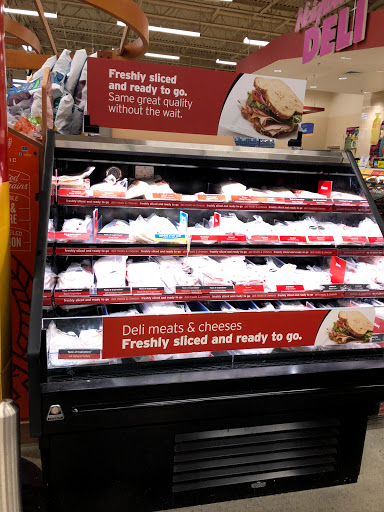 Grocery Store «Hannaford Supermarket», reviews and photos, 1127 North Ave Suite 11, Burlington, VT 05408, USA