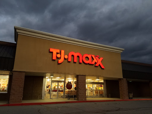 T.J. Maxx & HomeGoods, 1001 Twin Arch Rd, Mt Airy, MD 21771, USA, 