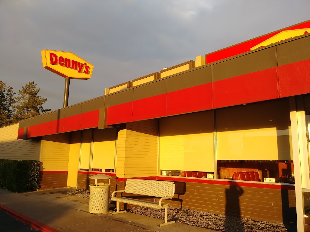 Denny's 84123