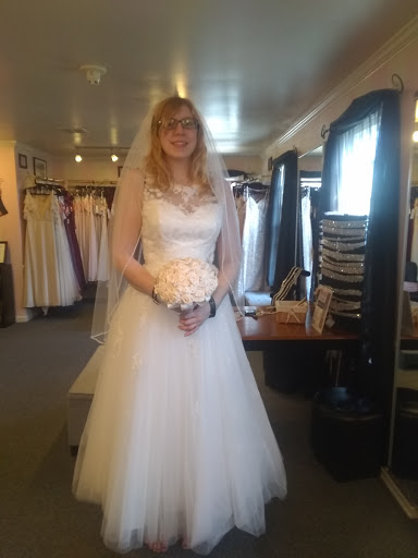 Bridal Shop «A Savvy Bride», reviews and photos, 17700 W Capitol Dr, Brookfield, WI 53045, USA