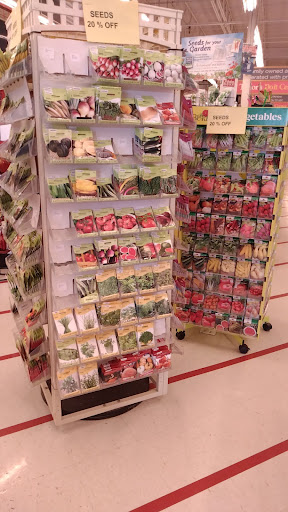 Shopping Mall «Fairfield Shopping Center», reviews and photos, 5322 Lord Dunmore Ct, Virginia Beach, VA 23464, USA