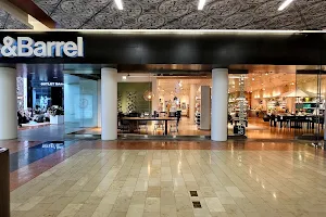 Crate & Barrel image