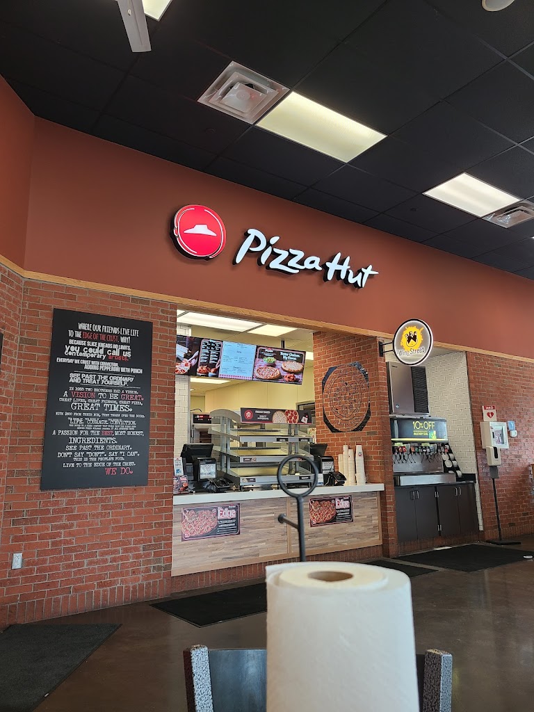 Pizza Hut 92310