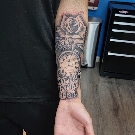 Explore moving tattoo ideas, creative tattoo ideas in Derby, available at Greyscale Tattoo
