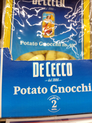 Supermarket «Bensonhurst Market», reviews and photos, 7215 20th Ave, Brooklyn, NY 11204, USA