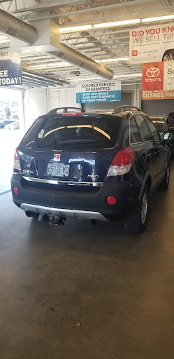 Toyota Dealer «Lithia Toyota of Springfield», reviews and photos, 163 S 9th St, Springfield, OR 97477, USA
