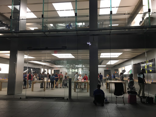 Computer Store «Apple Boylston Street», reviews and photos, 815 Boylston St, Boston, MA 02116, USA