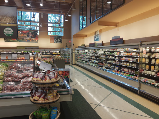 Grocery Store «Lunds & Byerlys Plymouth», reviews and photos, 3455 Vicksburg Ln N, Plymouth, MN 55447, USA