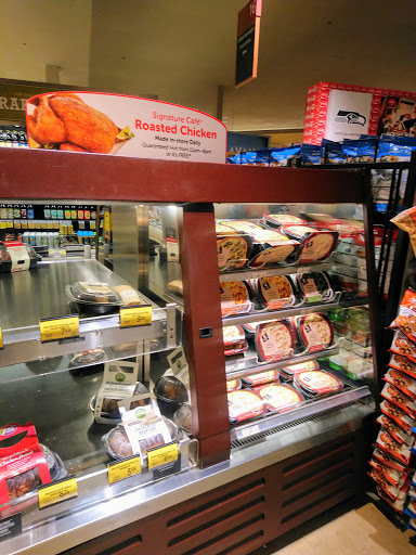 Grocery Store «Safeway», reviews and photos, 21401 Pacific Hwy S, Des Moines, WA 98198, USA