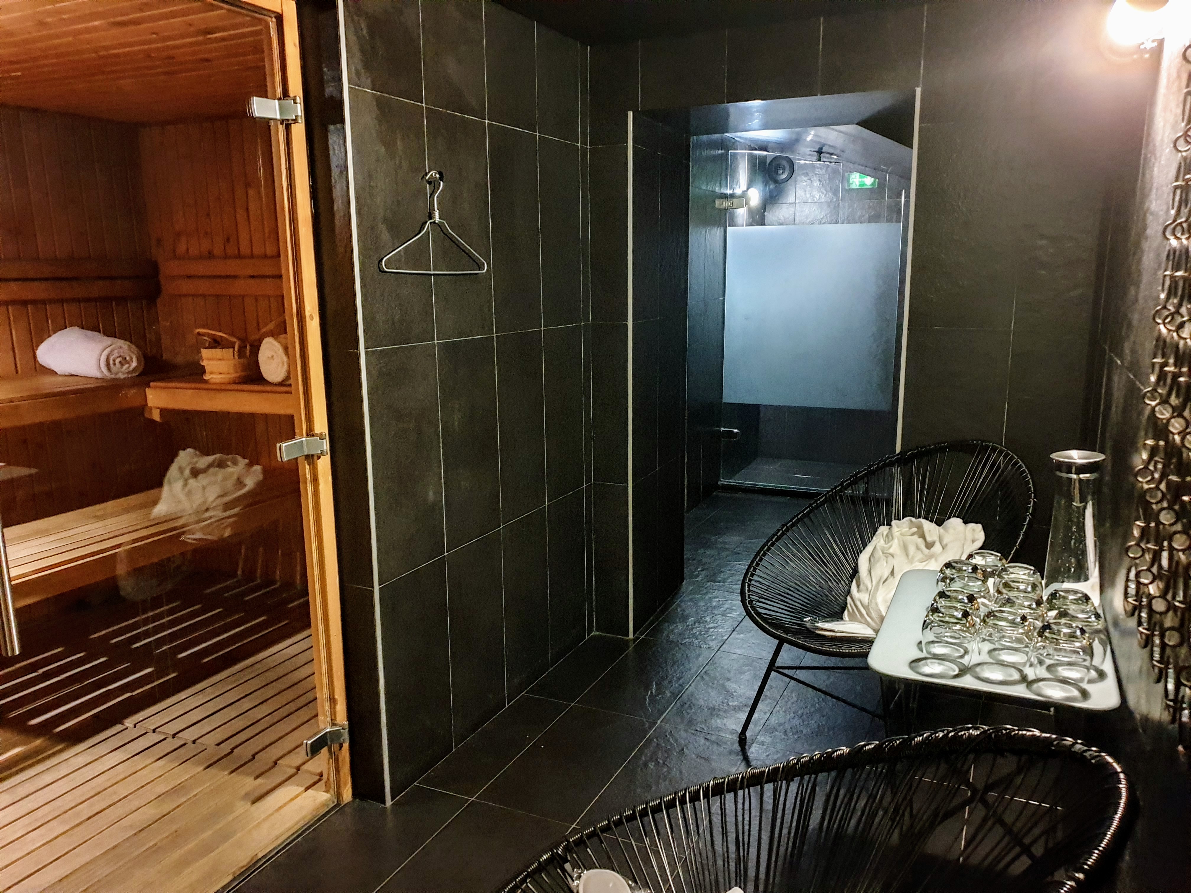 Photo n° 13 de l'avis de christine.. fait le 10/07/2019 à 13:07