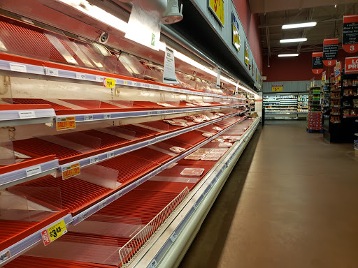 Grocery Store «H-E-B Grocery», reviews and photos, 320 E Pierce St, Luling, TX 78648, USA